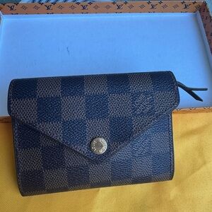 Checkered Bifold Wallet
